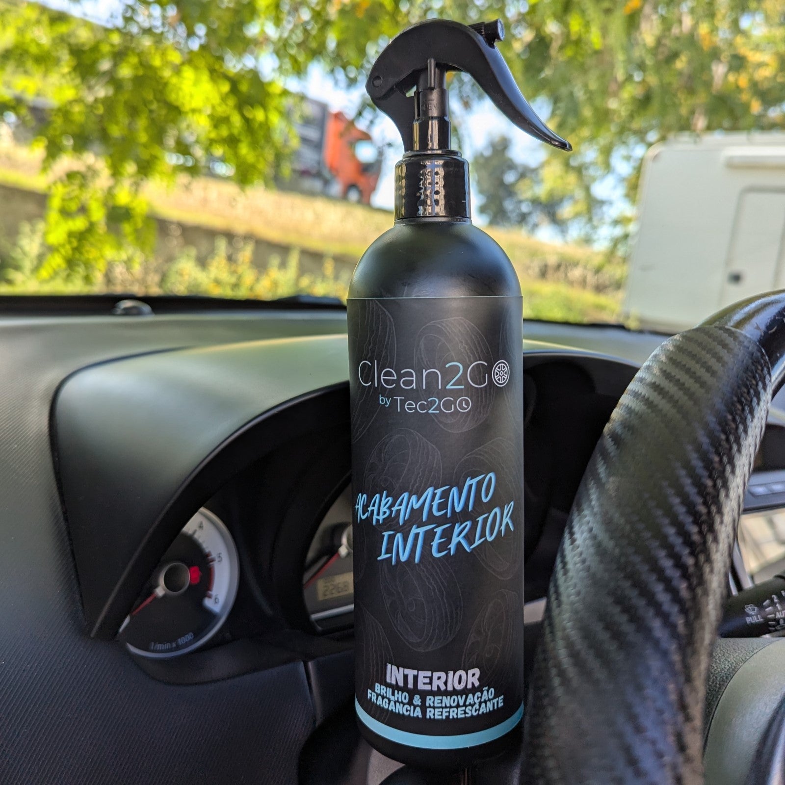 Garrafa de acabamento interior Clean2GO de 500ml para limpeza automóvel