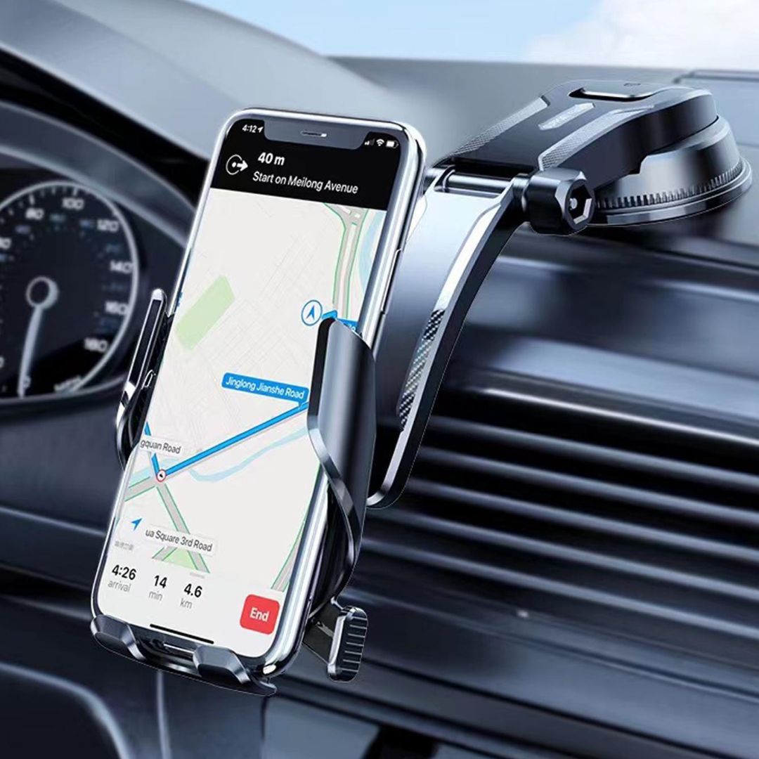 Suporte para telemóvel com ventosa instalado no painel do carro, ideal para navegação GPS e utilização segura do telemóvel durante a condução.